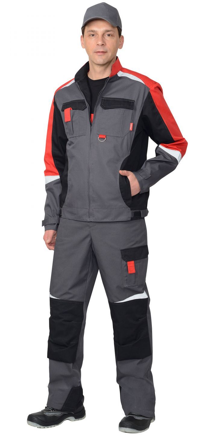 Uniforms for Maritime and Port Workers in Saudi Arabia: Specific Needs